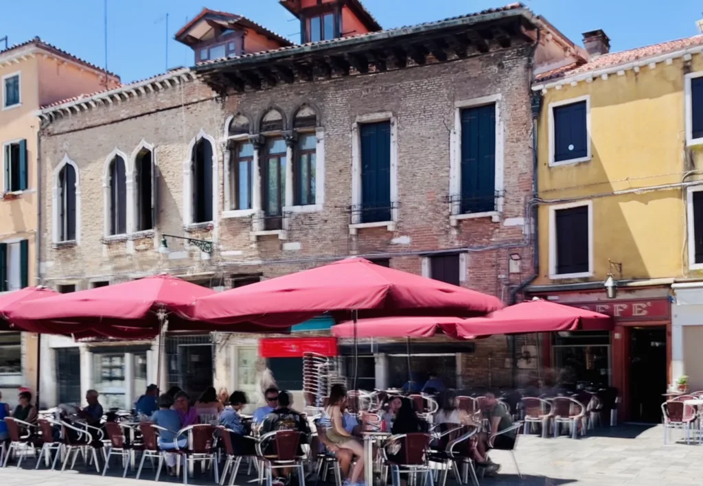 Cafes in Venice